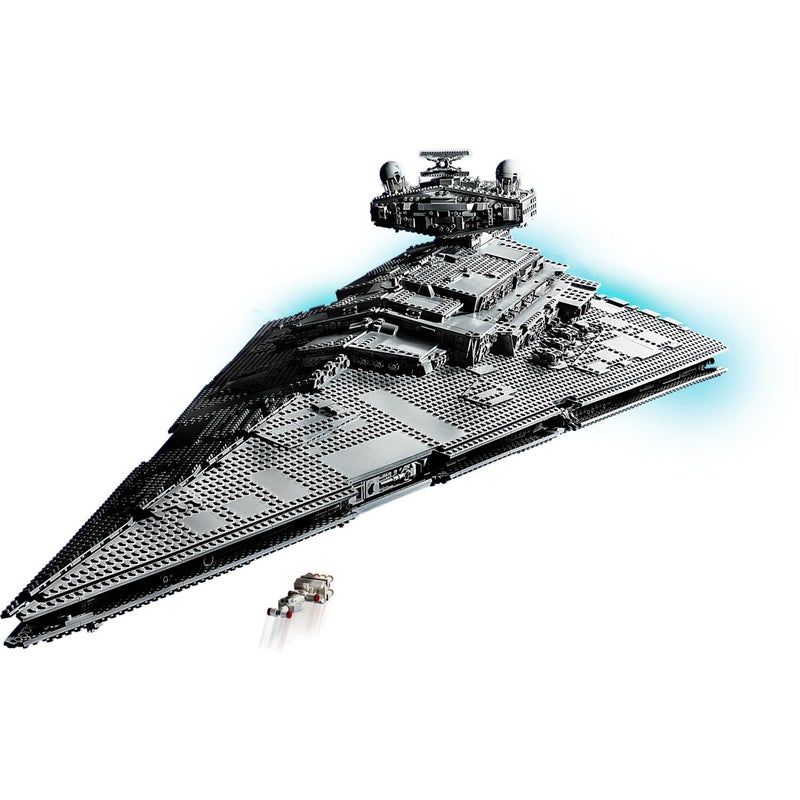 LEGO Star Wars UCS Imperial Star Destroyer 75252